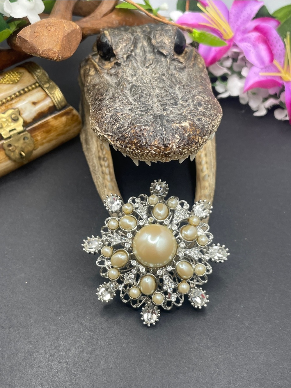Graziano faux pearl filigree brooch vintage
